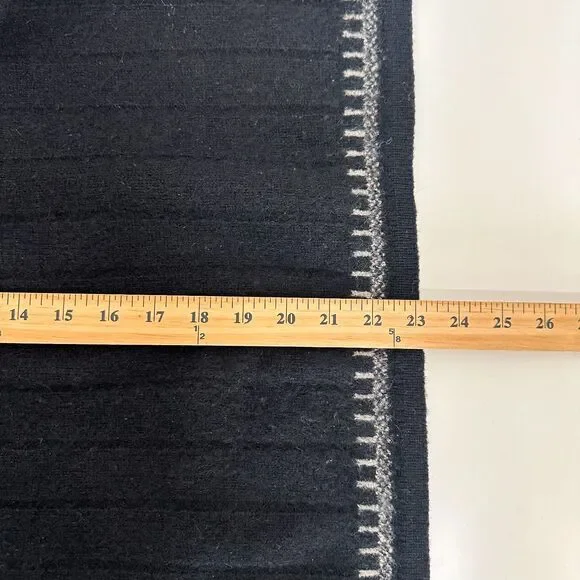 Vintage Highland Glen Made in Scotland Pure New Wool Sweater Sz Small Mock Neck - Picture 8 of 8